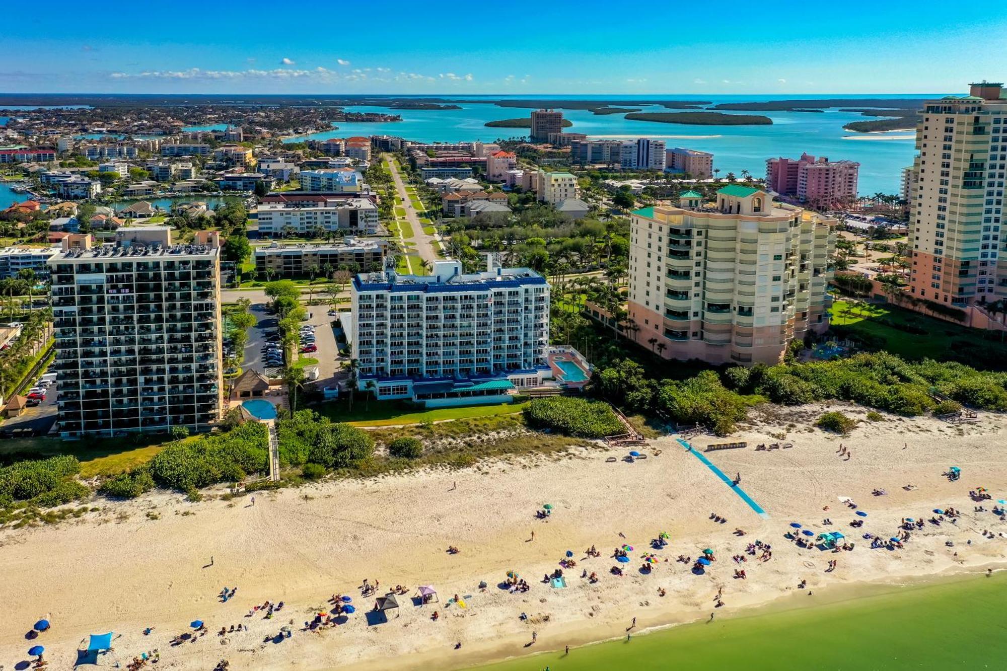 Recently Renovated Beachfront Gem In Paradise! Marco Island Zewnętrze zdjęcie