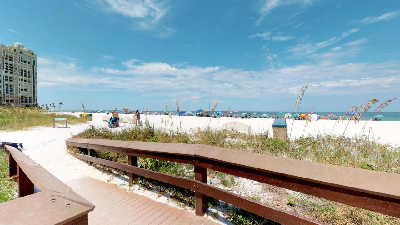 Recently Renovated Beachfront Gem In Paradise! Marco Island Zewnętrze zdjęcie